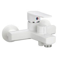 Смеситель для ванны Plamix Leo-009 Euro White (без шланга и лейки) (PM0633) Смеситель для ванны Plamix Leo-009 Euro White (без шланга и лейки) (PM0633)