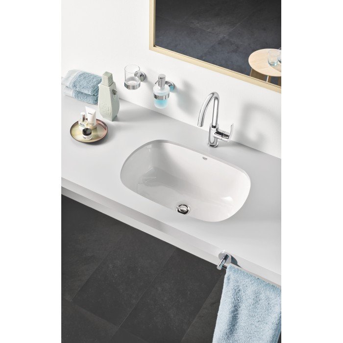 Смеситель для раковины L-размера Grohe Eurosmart (23537002)