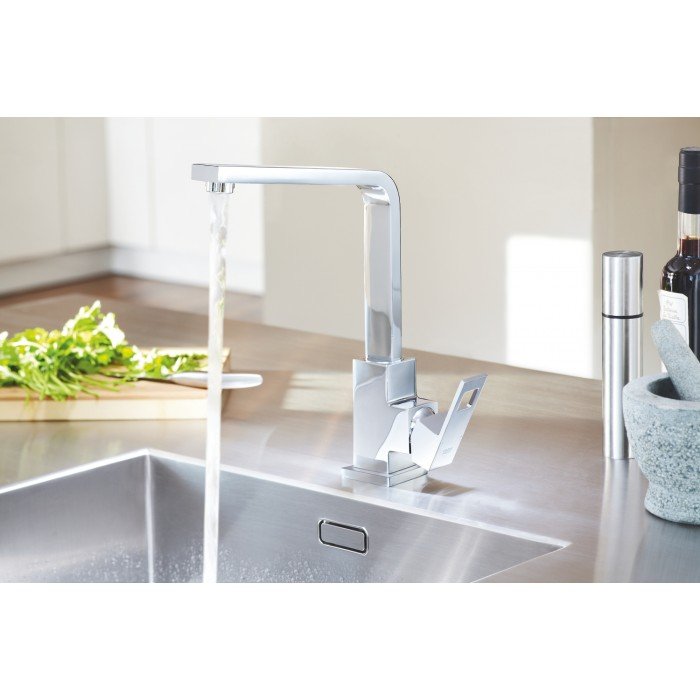 Змішувач для кухні Grohe Eurocube (31255000) Змішувач для кухні Grohe Eurocube (31255000)