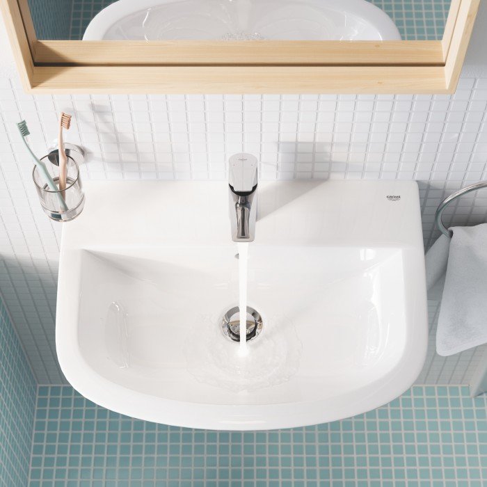 Смеситель для раковины S-размера Grohe BauEdge New (23328001) Смеситель для раковины S-размера Grohe BauEdge New (23328001)