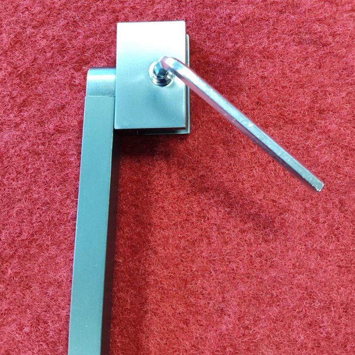 Шторки стеклянные на ванну Koer SR BS04-95x140-TR-07 прозрачное стекло 6мм, графит (KR5404) Шторки стеклянные на ванну Koer SR BS04-95x140-TR-07 прозрачное стекло 6мм, графит (KR5404)