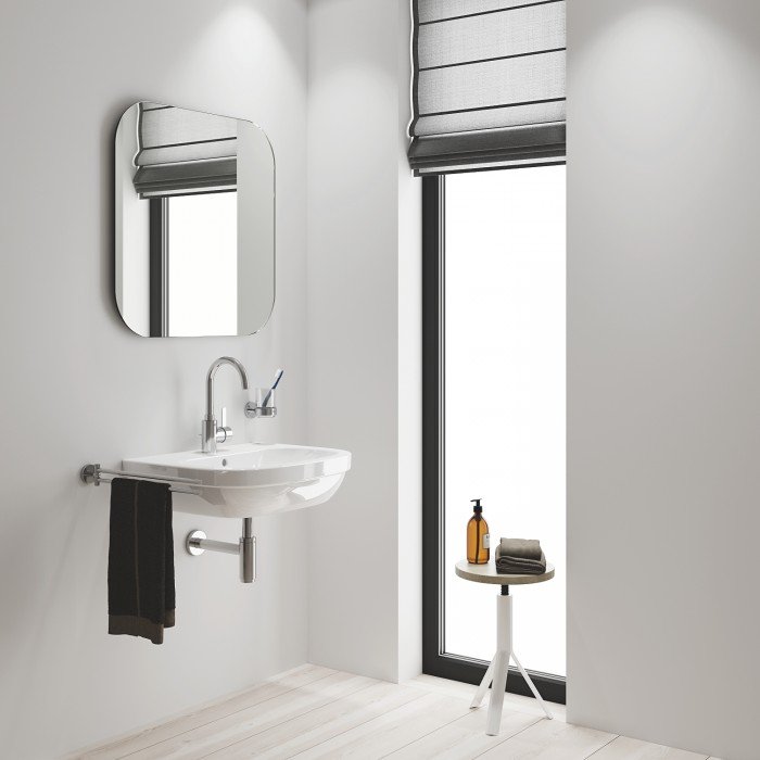 Смеситель для раковины L-размера Grohe Eurosmart Cosmopolitan (32830001) Смеситель для раковины L-размера Grohe Eurosmart Cosmopolitan (32830001)