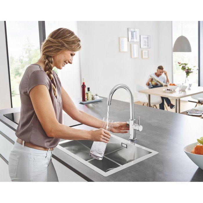 Система фильтров для питьевой воды со смесителем Grohe Blue Home Connected (31455001)