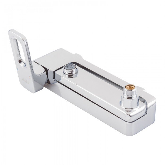 Смеситель для ванны Koer KB-41031-01 с коротким изливом (KR5436) Смеситель для ванны Koer KB-41031-01 с коротким изливом (KR5436)