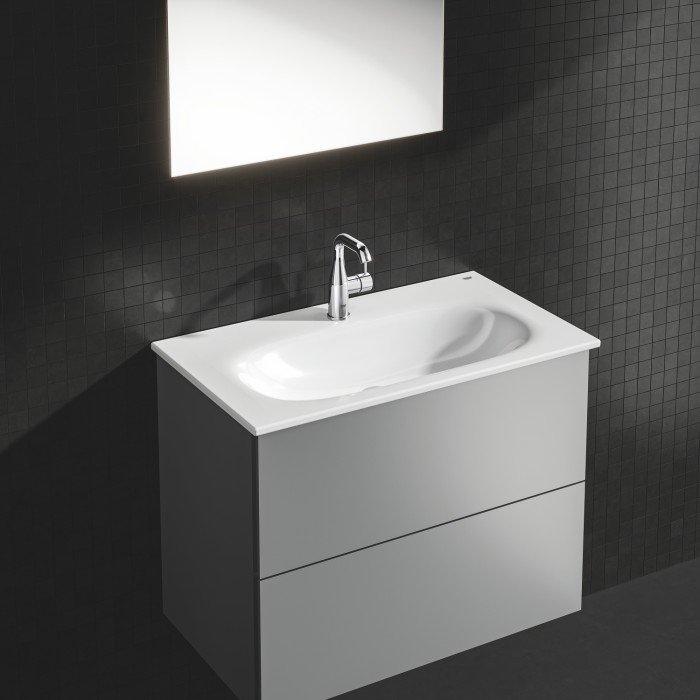 Смеситель для раковины M-размера Grohe Essence New (23462001) Смеситель для раковины M-размера Grohe Essence New (23462001)
