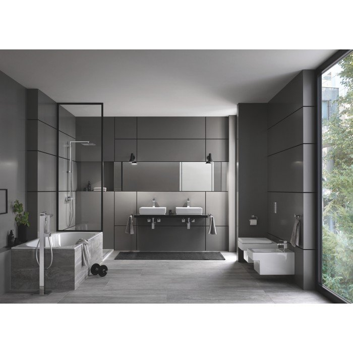Напольный смеситель для ванны Grohe Eurocube (23672001) Напольный смеситель для ванны Grohe Eurocube (23672001)