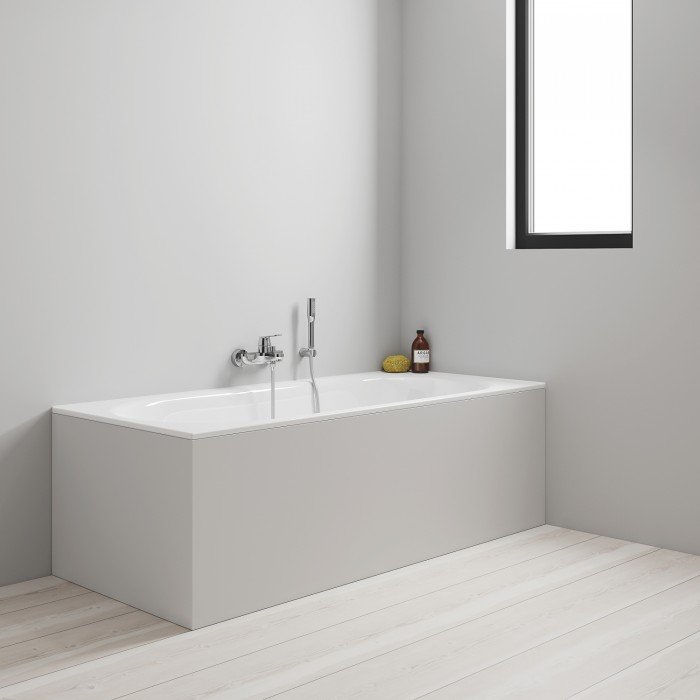 Смеситель для ванны Grohe Eurosmart Cosmopolitan (32831000) Смеситель для ванны Grohe Eurosmart Cosmopolitan (32831000)