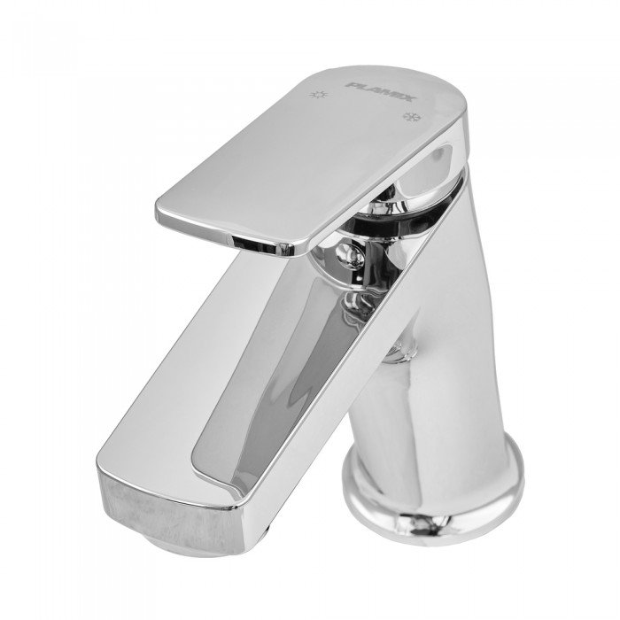 Смеситель для умывальника Plamix Lucas-001 SET Chrome с подводом (PM0707) Смеситель для умывальника Plamix Lucas-001 SET Chrome с подводом (PM0707)